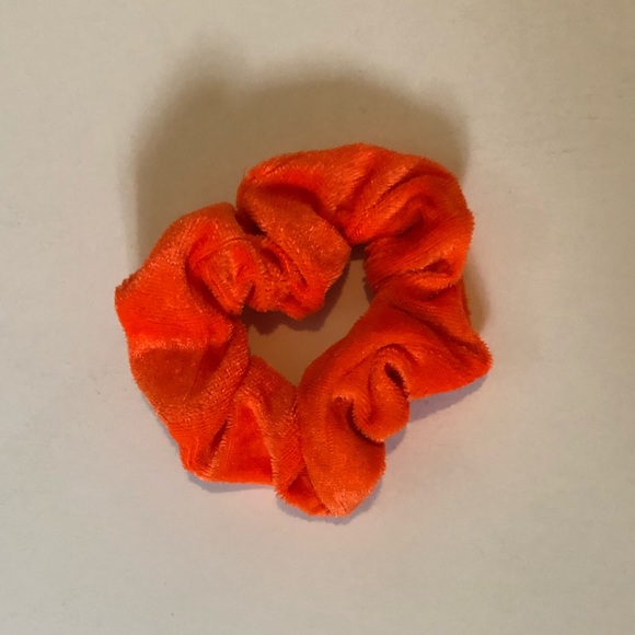 FINAL PRICE summer scrunchie set - Picture 3 of 4